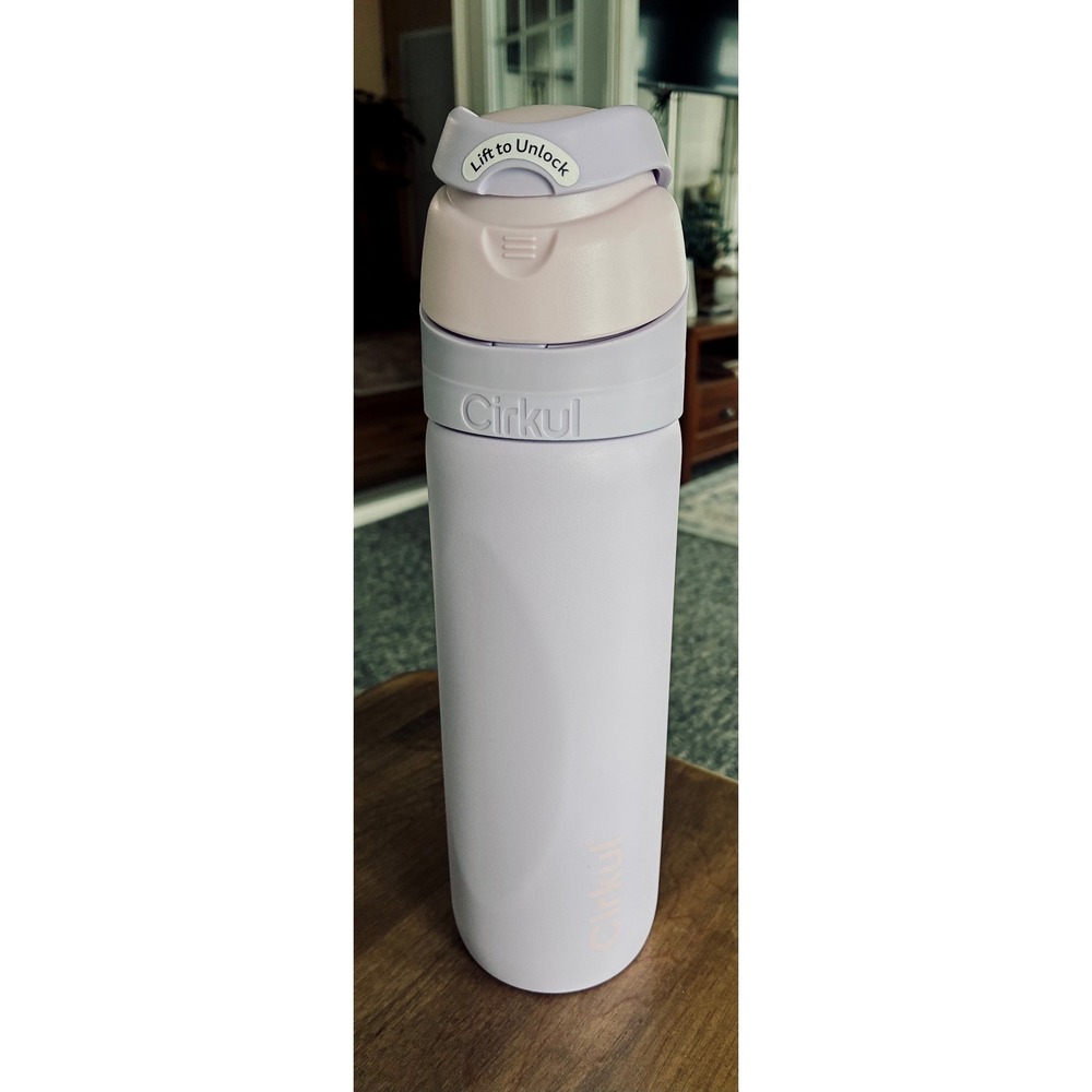 Cirkul Stainless Steel Insulated Water Bottle Lavender Purple Flip Top Lid 26oz